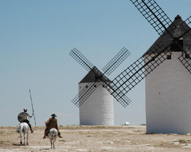 Donde se cuentan las razones que pasó Sancho Panza con su señor Don Quijote con otras aventuras dignas de ser contadas.
